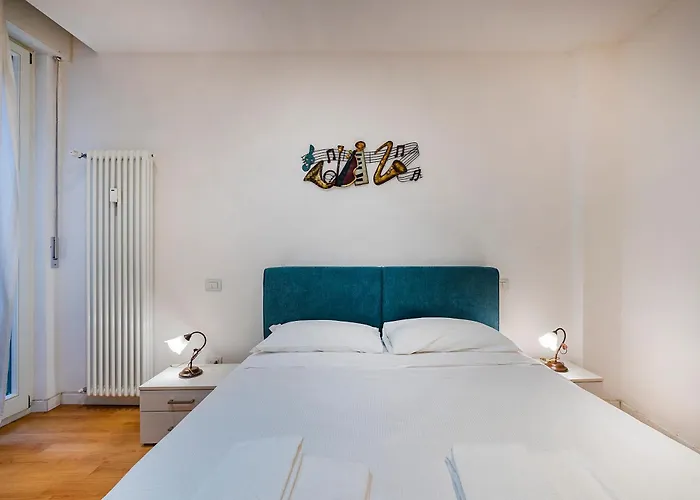 Апартаменты Italianflat - Arena By Side, Old Town Верона